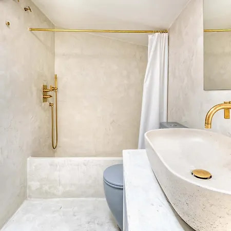 Sagrado Corazon Penthouse In By Solaga Homes