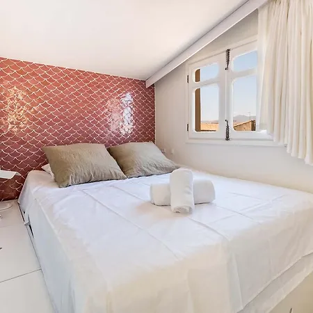 Sagrado Corazon Penthouse In By Solaga Homes